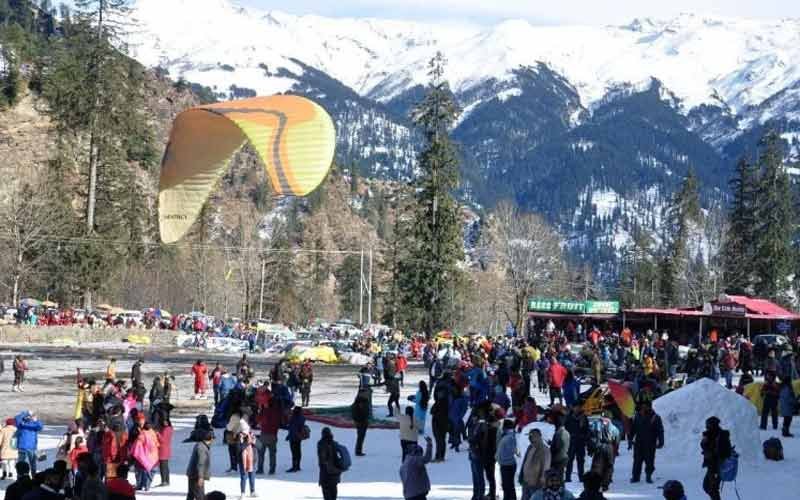 पर्यटन नगरी में बढ़ी पर्यटकों की तादाद, ऑनलाइन बुकिंग में भी भारी इजाफा