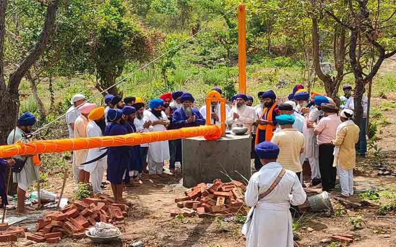 Car service of Baba Banda Singh Bahadur's fort started in historic Gurdwara Lohgarh Sahib