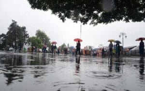 Heavy-rain-warning-in-Himac.jpg