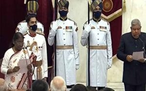 Jagdeep Dhankhar became the 14th Vice President of the country, President Draupadi Murmu administered the oath