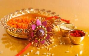 Raksha Bandhan 2022: Raksha Bandhan today, this will be an auspicious time to tie Rakhi to brother in Bhadra's life.