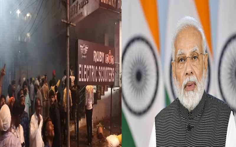 Fire broke out in showroom of electric scooter, eight people died so far, PM Modi expressed grief