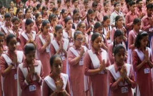 Prayer meetings and sports activities will start again in the schools of the state