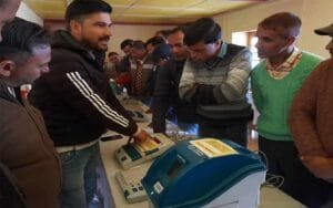 296 polling officers took part in the second rehearsal, the returning officer gave these instructions...