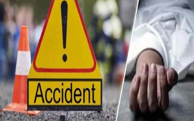 बुलेट और स्कूटी के बीच भिड़ंत, हादसे में एक की मौत तो दो घायल