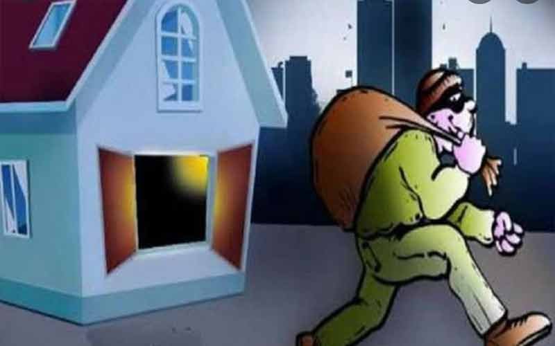 घर में घुसकर 75,000 की नकदी पर किया हाथ साफ, पुलिस ने कुछ ही घंटों में….