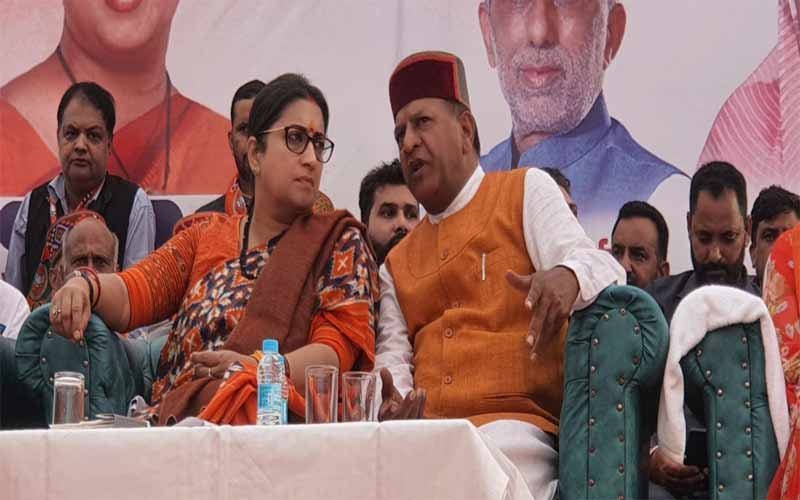 Dr. Bindal is winning, we have come here to see his victory- Smriti Irani