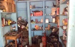 Vicious had come to break into the motor garage, the operators caught with the vehicle