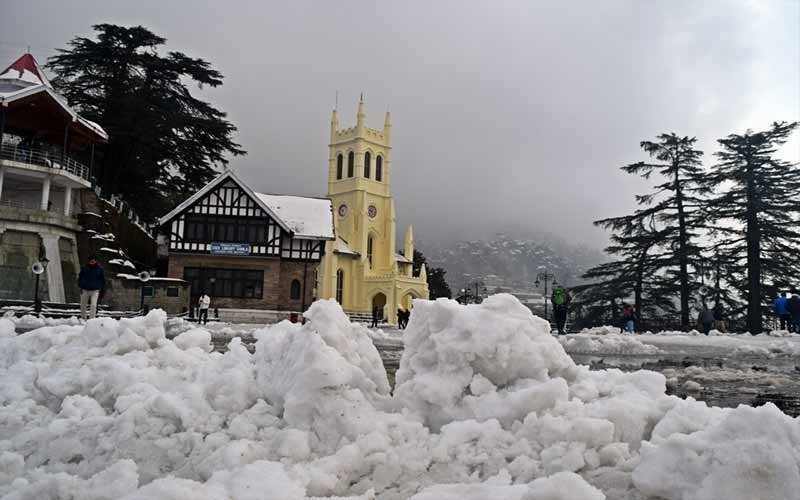 Snowfall: To deal with snowfall, the administration tightened its waist, divided the city into five sectors