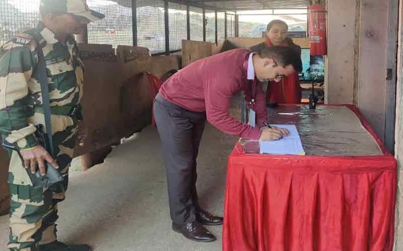 एडीएम ने धर्मशाला में जांची स्ट्रांग रूम की सुरक्षा व्यवस्था