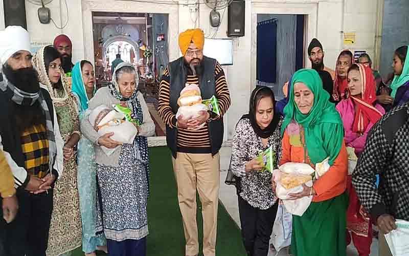Dashmesh Roti Bank extended a helping hand