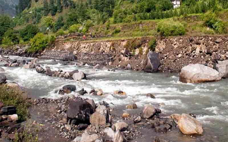 पब्बर नदी से बरामद हुआ नर कंकाल