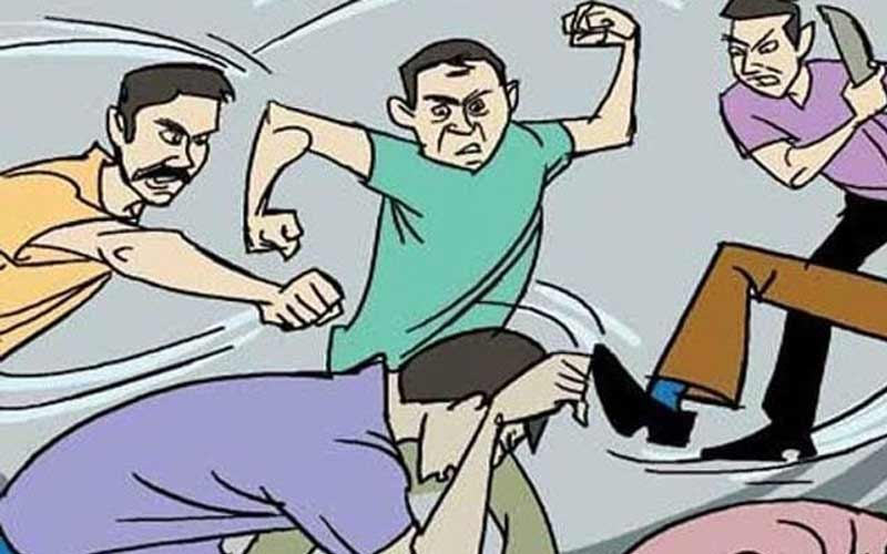 शादी समारोह में मारपीट, तेजधार हथियार से किया हमला..