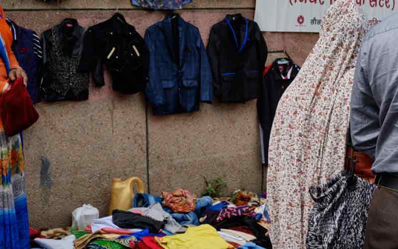 Action on encroachers again, goods of four street vendors seized