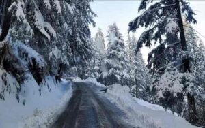 More-than-100-roads-still-c.jpg