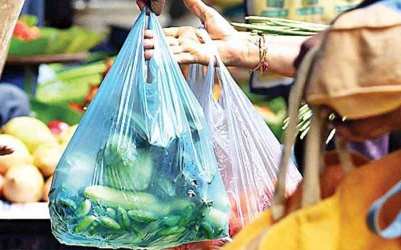 Single-use-plastic-carry-ba.jpg