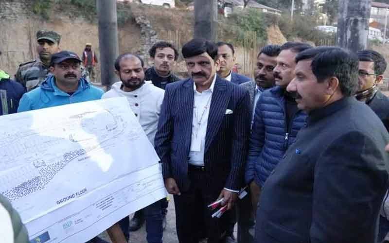 13 करोड़ की लागत से निर्माणाधीन बस डिपो का उप-मुख्यमंत्री ने किया निरीक्षण, बोले-