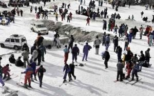 Tourism business started gaining momentum, tourists flocked to Salanganala