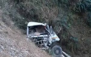 Tragic-accident-Car-fell-in