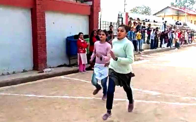 गोरक्षनाथ राजकीय संस्कृत महाविद्यालय में वार्षिक क्रीड़ा प्रतियोगिता का किया आयोजन