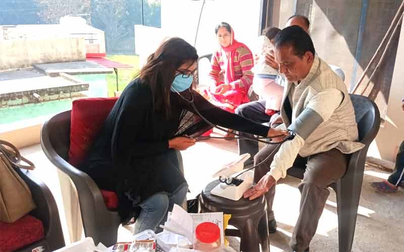 Health-check-up-camp-organi.jpg