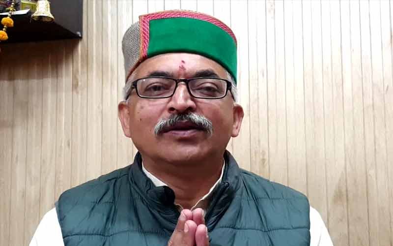 विधायक अजय सोलंकी ने पेश करी मिसाल, खर्चे में कटौती करते हुए सुरक्षाकर्मी लेने से किया इंकार