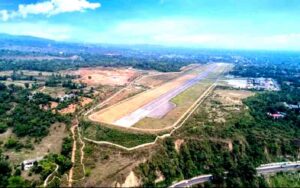 GAGALAIRPOT.jpg