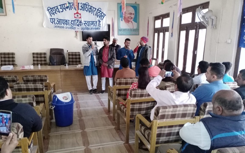 जिला के 2 लाख 39 हजार 914 लोगों को मिला है 479828 किलो चावल और यह “मुफ्त”