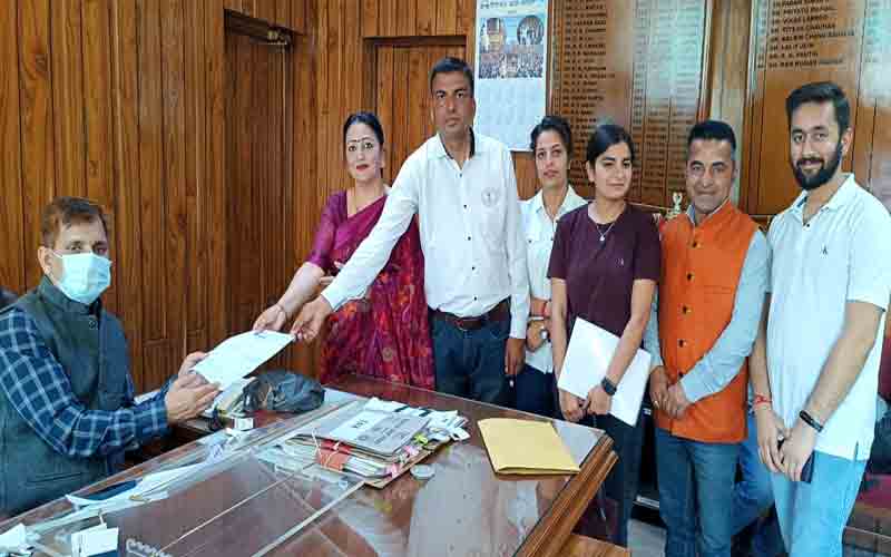 नाहन में जल्द बनाया जाएगा राष्ट्रीय स्तरीय स्विमिंग पूल- राम कुमार गौतम