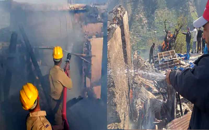 दो मंजिला मकान चढ़ा आग की भेंट, करीब 20 लाख रुपए का नुक्सान