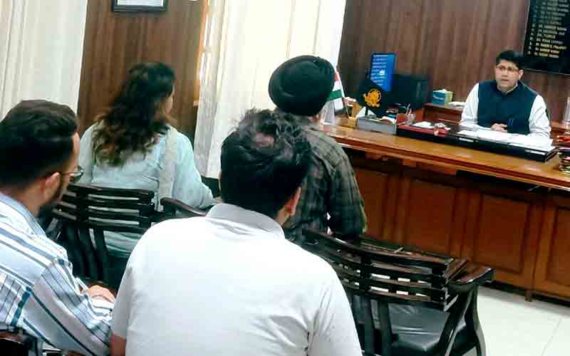 प्रयोजन व पालक देखभाल योजना के तहत 192 बच्चों को दिया जाएगा लाभ- डीसी