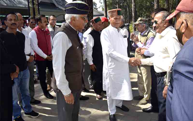 हिमाचल में दूध आधारित अर्थव्यवस्था के विकास को 500 करोड़ की हिम गंगा योजना- प्रो. चंद कुमार