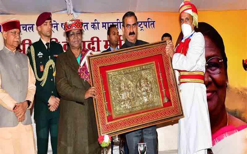 राजभवन में राष्ट्रपति के सम्मान में नागरिक अभिनंदन समारोह हुआ आयोजित