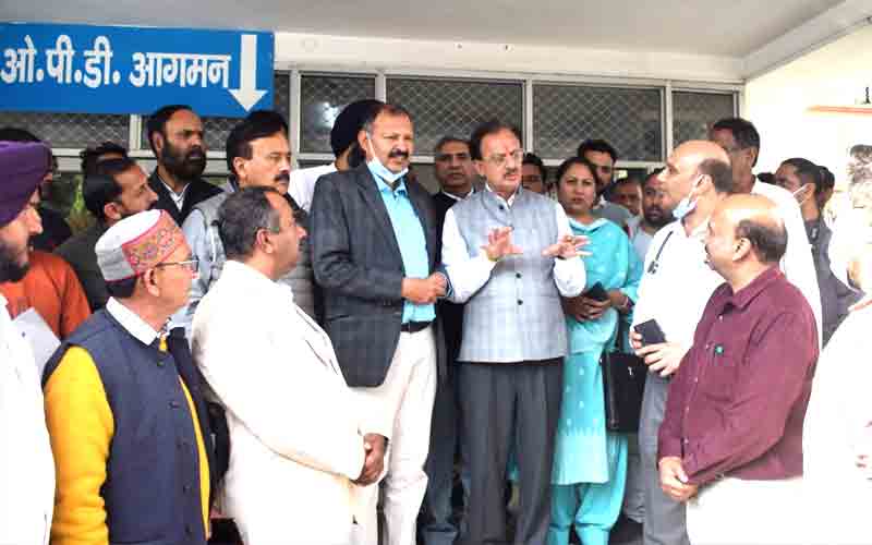 उद्योग मंत्री ने पांवटा साहिब अस्पताल में एक्स-रे प्लांट का किया शुभारंभ