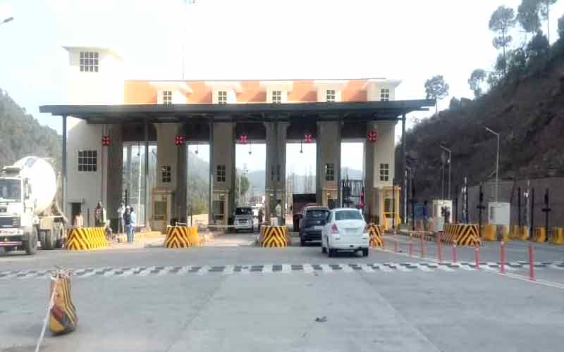 सुक्खू सरकार ने बाहरी राज्यों के वाहनों पर लगने वाला प्रवेश शुल्क इतना बढ़ाया…..