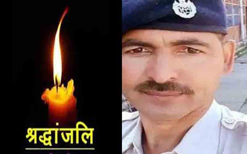 तेज रफ्तार मोटरसाइकिल ने पुलिस जवान को मारी टक्कर, मौत