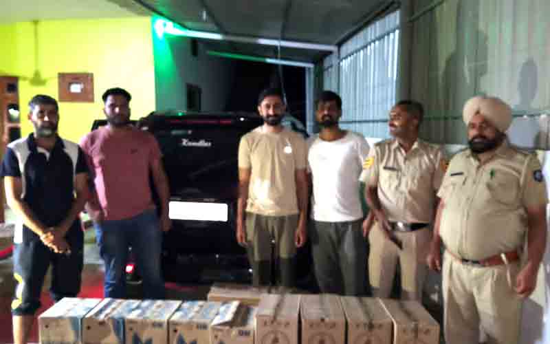 अवैध शराब तस्करी का गढ़ बना कोलर गांव, एसआईयू ने फिर पकड़ा बड़ा जखीरा
