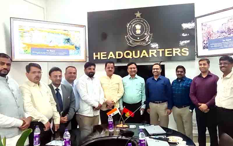 समिति ने भांग की खेती के लिए स्वापक नियंत्रण ब्यूरो के अधिकारियों से किया विचार-विमर्श