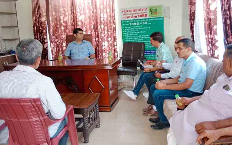 उपायुक्त ने चड़तगढ व लोअर देहलां वृद्धाश्रमों का किया निरीक्षण