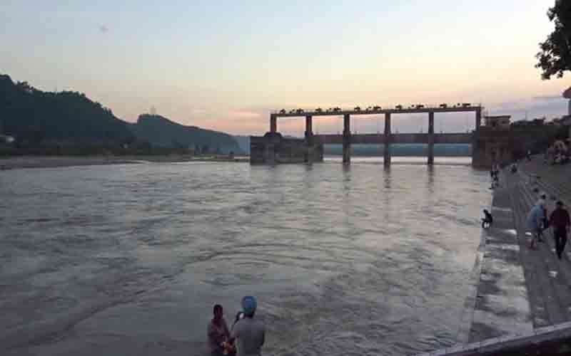 यमुना नदी में डूबा 22 वर्षीय युवक, तलाश जारी…..