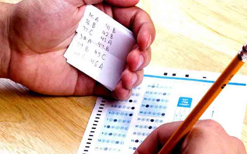 इंजीनियरिंग एग्जाम में 76 नकलची, परीक्षा में तकनीकी शिक्षा बोर्ड ने पकड़े मामले