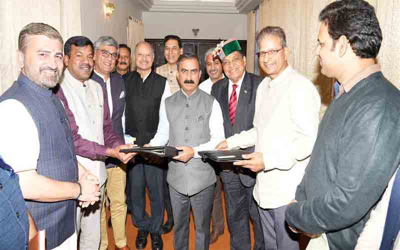 नशा उन्मूलन अभियान में राज्य सरकार का सहयोग करेगी आर्ट ऑफ लिविंग संस्था