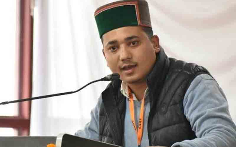 जेबीटी व बीएड भर्ती मामले की समस्या का शीघ्र समाधान करें हिमाचल सरकार- आकाश नेगी