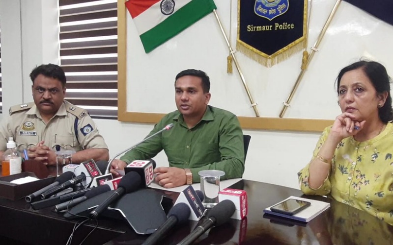 विवाहिता के प्रेमी ने की उसके पति की हत्या, आरोपी गिरफ्तार