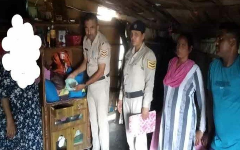 Sirmour: पुलिस ने गांजे सहित गिरफ्तार की महिला