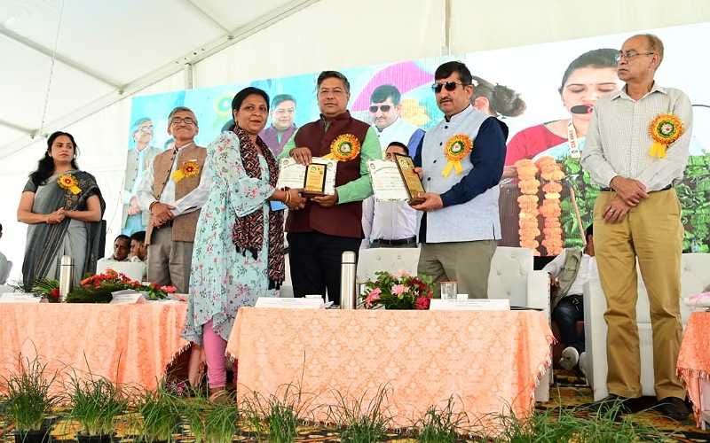 स्वरोजगार की तरह कृषि को अपनाए- मुख्य संसदीय सचिव आशीष बुटेल