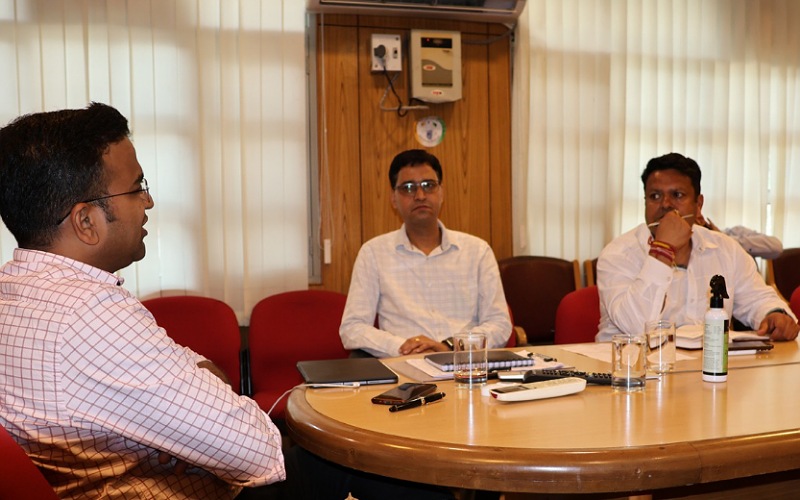 स्वास्थ्यपूर्ण आहार और योगाभ्यास से सधेगा लाइफस्टाइल- उपायुक्त