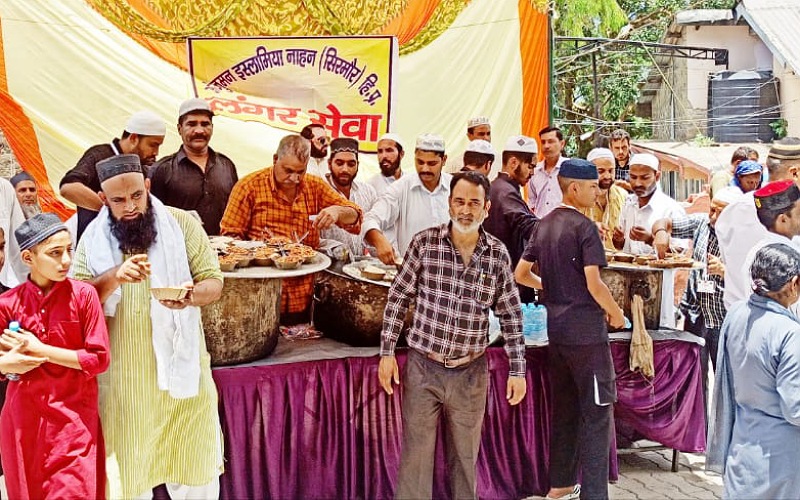 धर्म की राजनीति से हटकर जरूरतमंदों के लिए उम्मीद बनी अंजुमन इस्लामिया