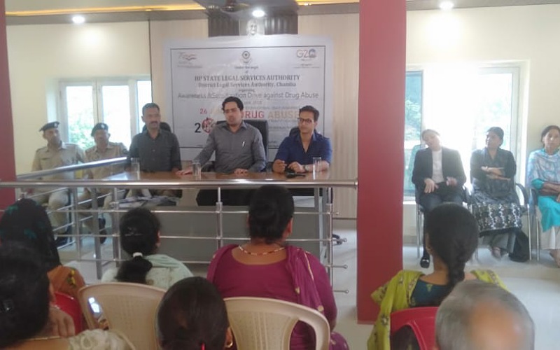 बाल आश्रम साहू में नशा मुक्ति जागरूकता अभियान पर शिविर आयोजित