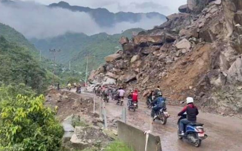 आखिरकार 20 घंटे बाद बहाल हुआ चंडीगढ़-मनाली एनएच